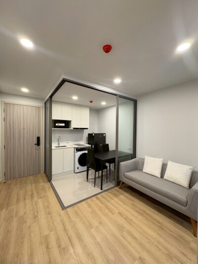 เอสคิว สุขุมวิท 101/1 / ESQUE Sukhumvit 101/1-1