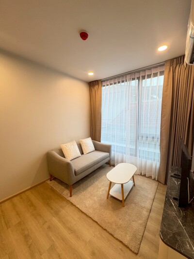 เอสคิว สุขุมวิท 101/1 / ESQUE Sukhumvit 101/1-3