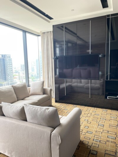 เดอะ แบงค็อค ทองหล่อ / The Bangkok Thonglor