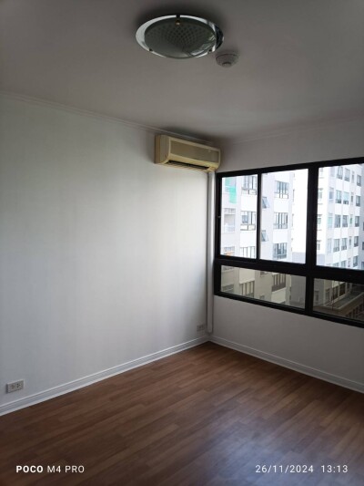 ลุมพินี เพลส นราธิวาส 24 / 46.98 ตารางเมตร ชั้น : 6-3