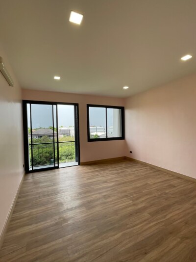 โฮมออฟฟิศรามอินทรา 62-5