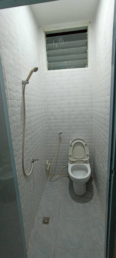 โฮมทาวน์ ออฟฟิส ย่านลาดพร้าว ซอย 128/1 ตรงข้าม ซ.101-18