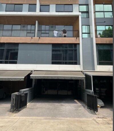 ทาวน์โฮม อาร์เด้น พระราม 3 / 185 ตารางเมตร   อนุญาตเลี้ยงสัตว์-2