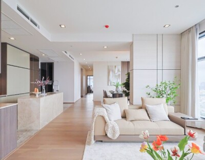 อัปเดตล่าสุด 18/3/68 : คอนเนอร์ ราชเทวี / ขนาด 173 sqm ✨ ชั้น 37-2