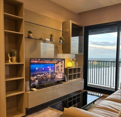 เดอะ โพลิแทน รีฟ / The Politan Rive