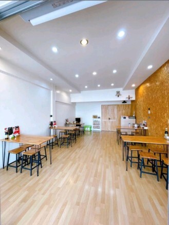 🏢 ให้เช่าตึกแถว 2 ชั้นครึ่ง ติดถนนนครอินทร์-2