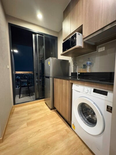 ไอดีโอ โมบิ สุขุมวิท อีสต์พอยท์ / Ideo Mobi Sukhumvit East Poin