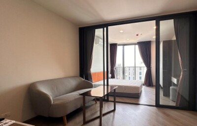 เดอะ เบส สะพานใหม่ / The Base Saphanmai-1