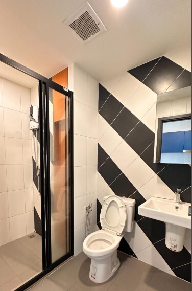 เดอะ เบส สะพานใหม่ / The Base Saphanmai-11