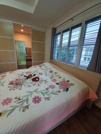 ชวนชื่นโมดัส แจ้งวัฒนะ