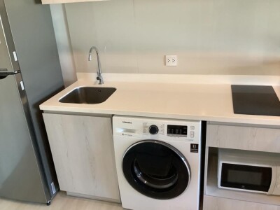 ไลฟ์ วัน ไวร์เลส / life one wireless