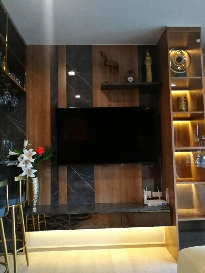 ไลฟ์ วัน ไวร์เลส / life one wireless