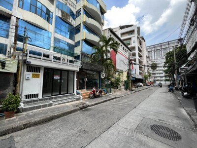 🌟 ให้เช่า อาคารพาณิชย์ รีโนเวทใหม่ ใกล้มหาวิทยาลัยหอการค้าไทย (UTCC) 🌟-3