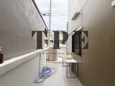 โกลเด้น พรีเว่ บางแสน - หนองมน