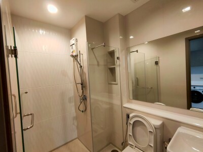 ไลฟ์ อโศก ไฮป์ / Life Asoke Hype-6