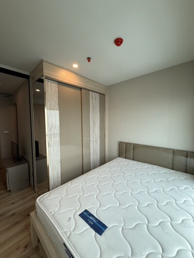 บริกซ์ คอนโดมิเนียม / Brix Condominium-4