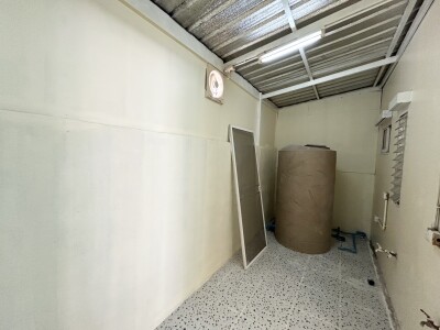 วิลเลต ไลท์ ติวานนท์ - แจ้งวัฒนะ