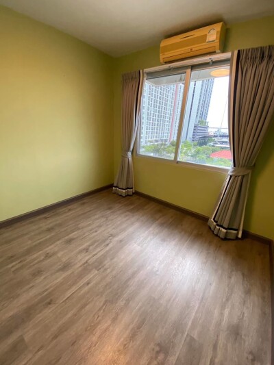 บ้านสวนลาซาล / Baan Suan Lasalle