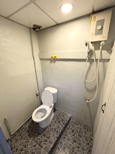 อัพเดทล่าสุด 13/1/2569 🏢 ให้เช่าหรือขาย ตึกแถว 3 ชั้น + ชั้นลอย 📍 ซ.สุขสวัสดิ์ 37/2 (เลยสะพานภูมิพล ก่อนถึงแยกพระประแด-19