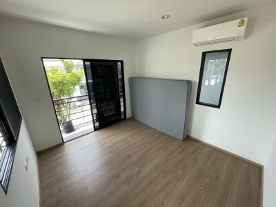 บ้าน เอโทล วงแหวน-ลำลูกกา / ขนาด 185 ตรม ขนาด 75 ตรว *-34