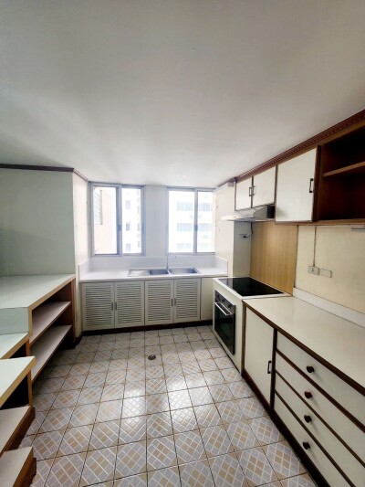 ไท ปิง ทาวเวอร์ / Tai Ping Towers-12