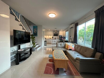 ทาวน์ อเวนิว พระราม 9-8