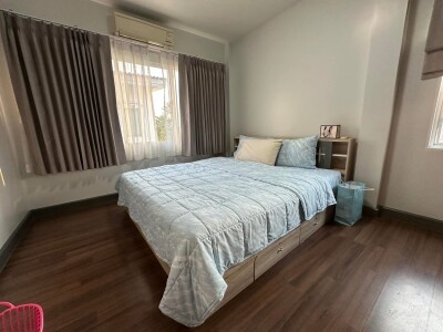 ทาวน์ อเวนิว พระราม 9-16