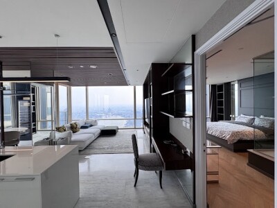 โฟร์ซีซั่นส์ ไพรเวท เรสซิเด้นซ์ / 📌 ยูนิต 300/21 | ชั้น 64 | ขนาด 125 ตร.ม. 🛏 2 ห้องนอน | 🛁 2 ห้องน้ำ | 🚗 ที่จอดรถส่