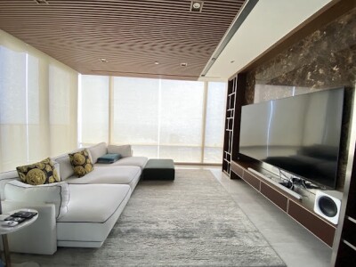 โฟร์ซีซั่นส์ ไพรเวท เรสซิเด้นซ์ / 📌 ยูนิต 300/21 | ชั้น 64 | ขนาด 125 ตร.ม. 🛏 2 ห้องนอน | 🛁 2 ห้องน้ำ | 🚗 ที่จอดรถส่