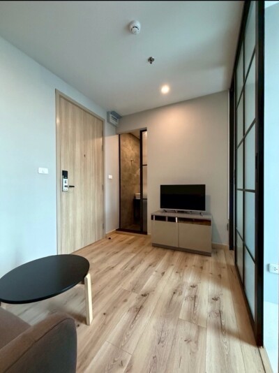 บริกซ์ คอนโดมิเนียม / Brix Condominium-2