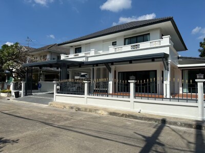 เพอร์เฟคเพลส รามคำแหง 164