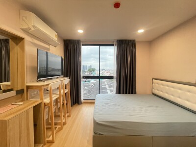 แบงค์คอก ฮอไรซอน ไลท์ แอท สถานีเพชรเกษม 48 / ขนาด 30ตรม. ตึก B ชั้น 6-7