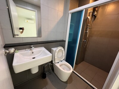 อัปเดตล่าสุด 5/9/67 :  เอลลิโอ เดล มอสส์ พหลโยธิน 34 / 30.82 ตรม.  ตึก D ชั้น 2-11