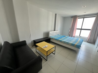 เดอะ เซ็นเตอร์ คอนโดมิเนียม / The Center Condominium-1