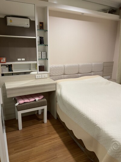 ลุมพินี สวีท ปิ่นเกล้า / Lumpini Suite Pinklao