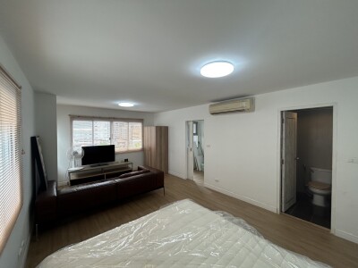 คอนโด วัน เอ็กซ์ สาทร – นราธิวาส / Condo One X Sathorn - Narathiwat