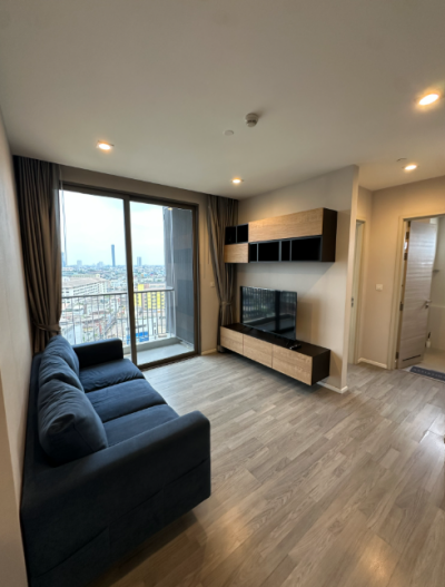 เดอะรูม สาทร - เซนต์หลุยส์ / The Room Sathorn - St.Louis